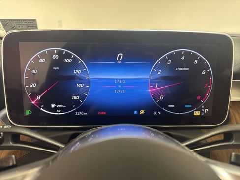 Used 2023 Mercedes-Benz C 300 4MATIC Sedan image 12