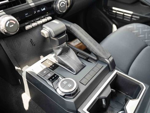 New 2026 Toyota Tacoma SR5 AWD/4WD image 16
