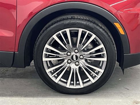 Certified 2024 Cadillac XT4 Premium Luxury w/ Technology Package image 9