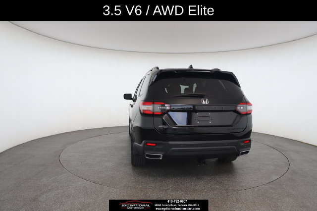 Used 2024 Honda Pilot Elite image 14