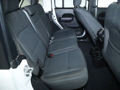 Used 2024 Jeep Wrangler Sport S image 32