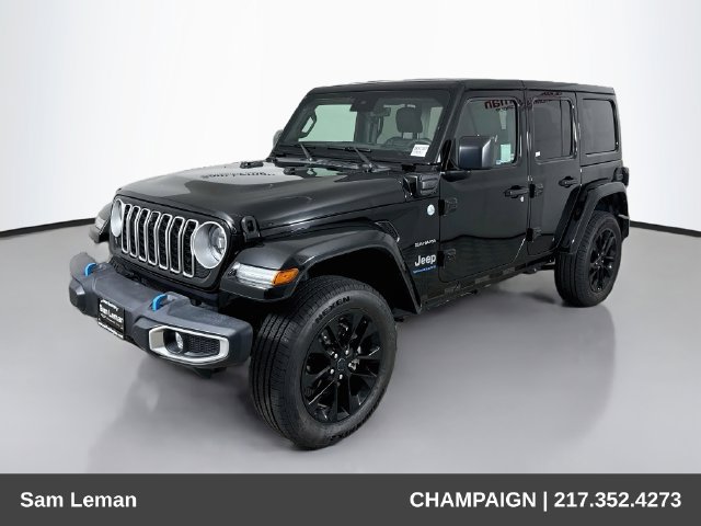 Used 2024 Jeep Wrangler Unlimited Sahara w/ Technology Group AWD/4WD image 3