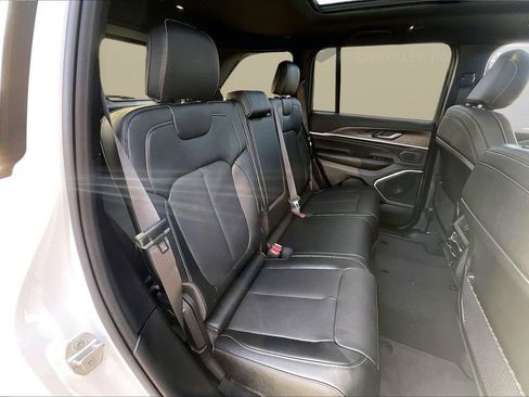 New 2026 Jeep Grand Cherokee Limited AWD/4WD image 22