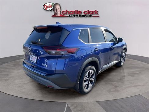 Certified 2023 Nissan Rogue SV image 5