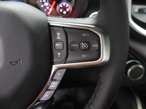 New 2026 RAM 1500 4x4 Crew Cab image 26