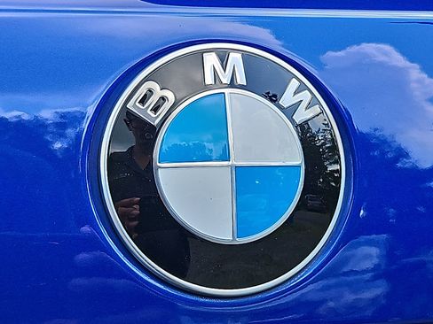 Used 2024 BMW X7 M60i w/ Executive Package image 30