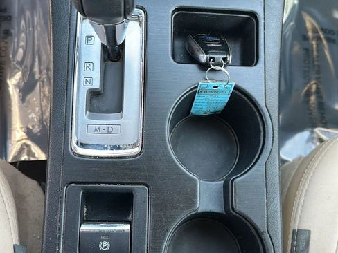 Used 2016 Subaru Outback 2.5i Limited image 37