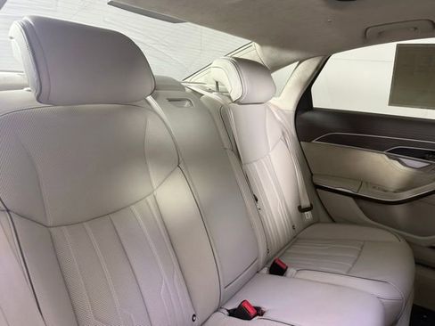 Used 2021 Audi A8 L 4.0T w/ Luxury Package image 29