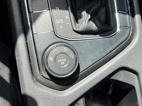 Used 2019 Volkswagen Tiguan S w/ Driver Assistance Package image 31