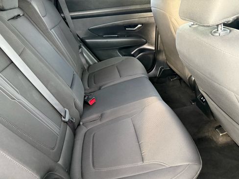Used 2025 Hyundai Tucson SEL AWD/4WD image 29
