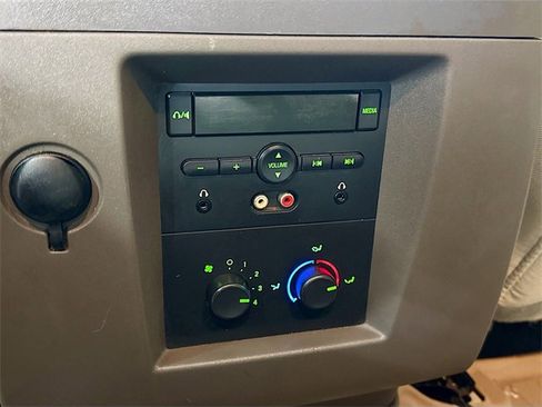 Used 2011 Ford Expedition XL w/ HD Trailer Tow Pkg image 24