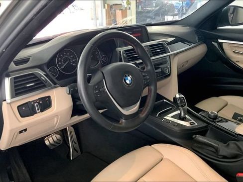 Used 2018 BMW 330e w/ Convenience Package RWD image 7
