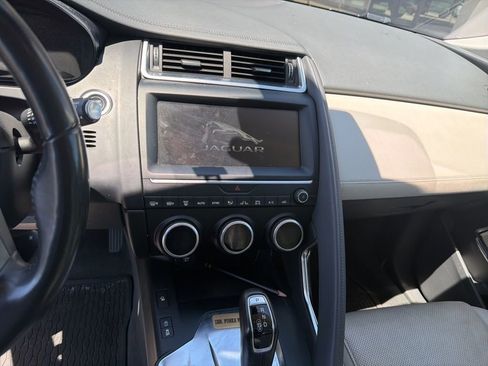 Used 2019 Jaguar E-PACE SE AWD/4WD image 16