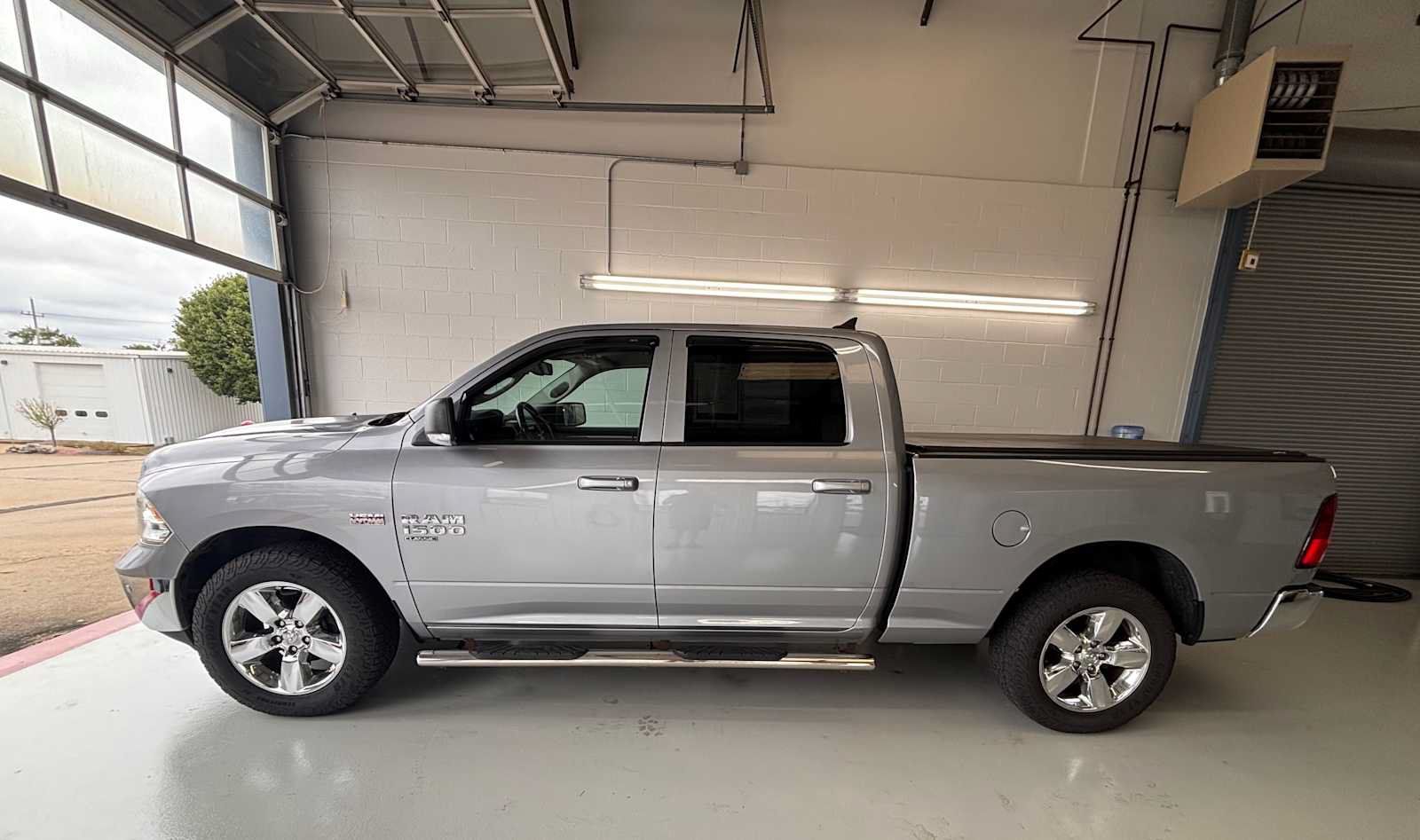 Used 2019 RAM 1500 Big Horn AWD/4WD image 8