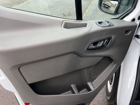 New 2026 Ford Transit 350 148 High Roof Extended image 31