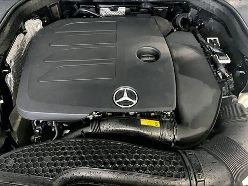 Certified 2023 Mercedes-Benz GLC 300 4MATIC Coupe image 33