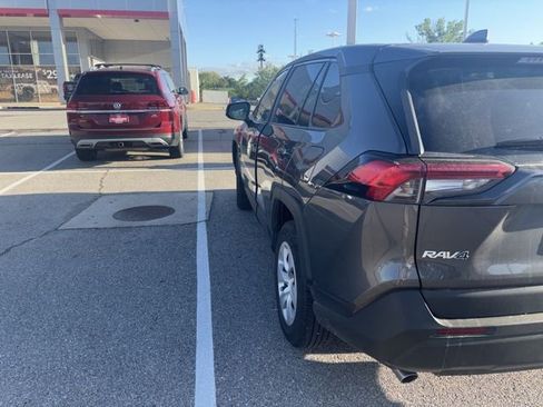 Used 2023 Toyota RAV4 LE AWD/4WD image 2