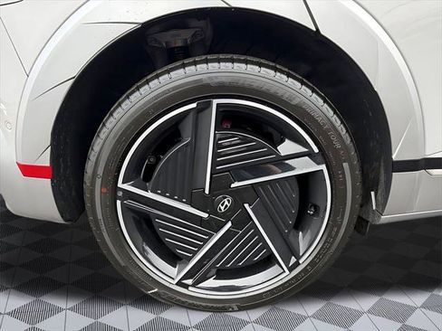 New 2026 Hyundai Ioniq 5 Limited image 9