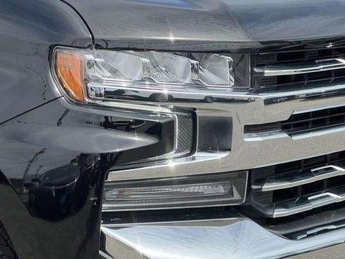 Used 2022 Chevrolet Silverado 1500 LTZ w/ LTZ Premium Package image 10