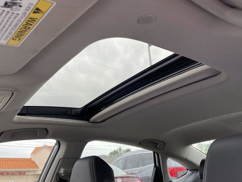 Used 2023 Honda Accord Touring image 13
