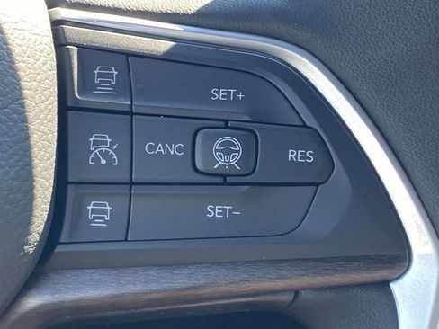 New 2026 Jeep Grand Cherokee Altitude image 49