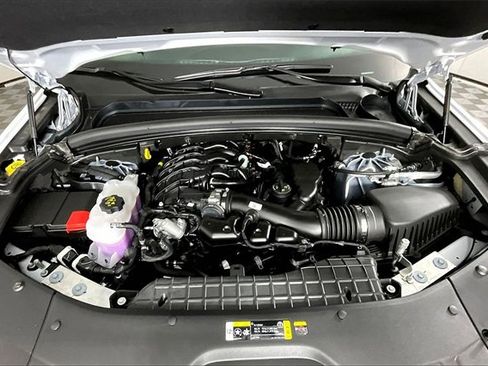 New 2025 Jeep Grand Cherokee L Limited image 2