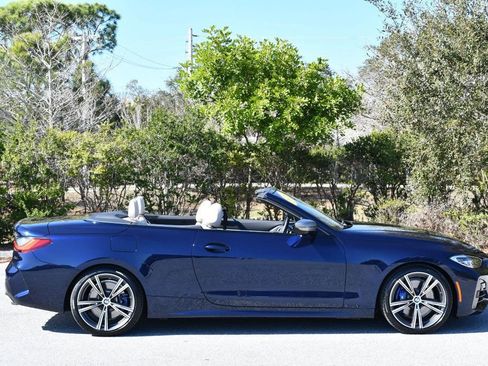 Used 2024 BMW M440i Convertible w/ Premium Package image 39