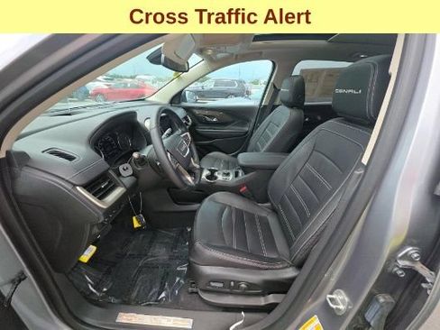 Used 2023 GMC Terrain Denali AWD/4WD image 10