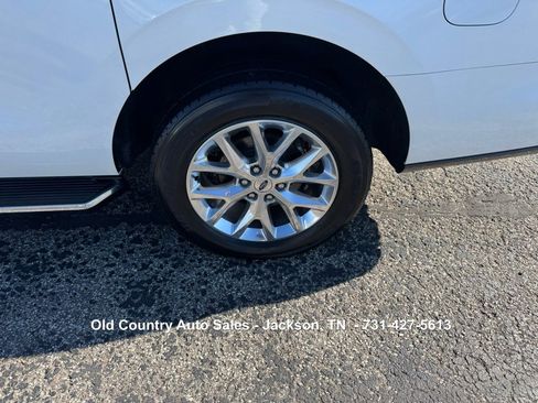 Used 2021 Ford Expedition Max XLT image 12