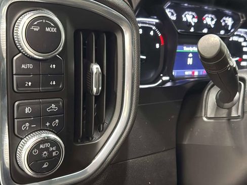 Used 2022 GMC Sierra 3500 AT4 w/ Gooseneck/5TH Wheel Package AWD/4WD image 32