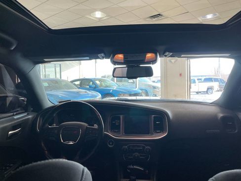 Used 2019 Dodge Charger R/T w/ Driver Confidence Group image 21