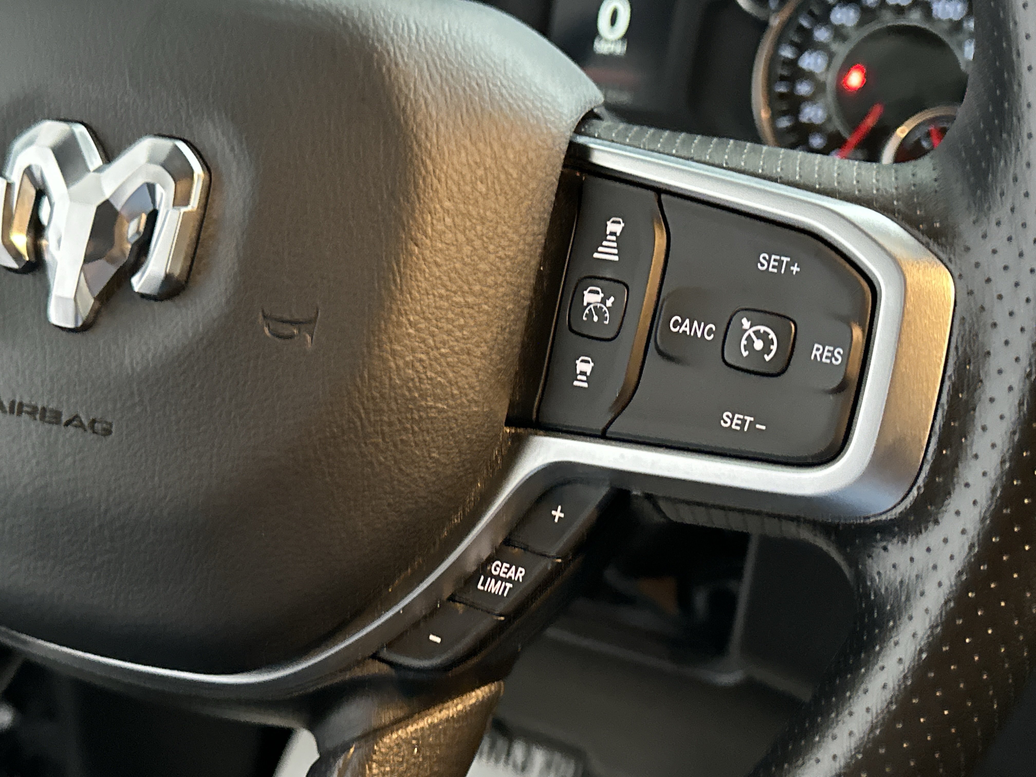 Used 2025 RAM 1500 Tradesman w/ Night Edition AWD/4WD image 30