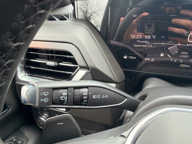 New 2026 GMC Yukon Denali w/ Sun & Power Step Package AWD/4WD image 21
