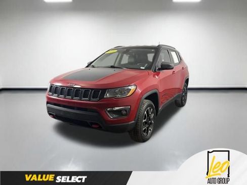 Used 2020 Jeep Compass Trailhawk AWD/4WD image 1