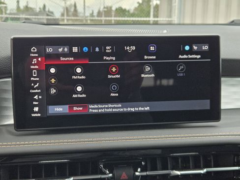 New 2026 Alfa Romeo Tonale w/ Black Premium Package AWD/4WD image 10