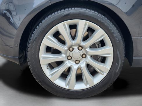 Used 2017 Land Rover Range Rover HSE AWD/4WD image 31