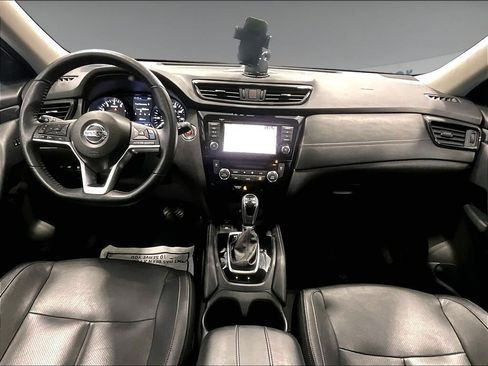 Used 2020 Nissan Rogue SL w/ Premium Package AWD/4WD image 16