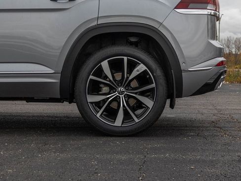 New 2026 Volkswagen Atlas Cross Sport SEL Premium R-Line AWD/4WD image 45