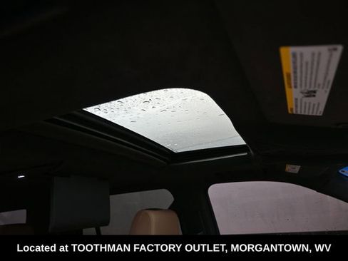 Used 2019 Cadillac Escalade Platinum image 15