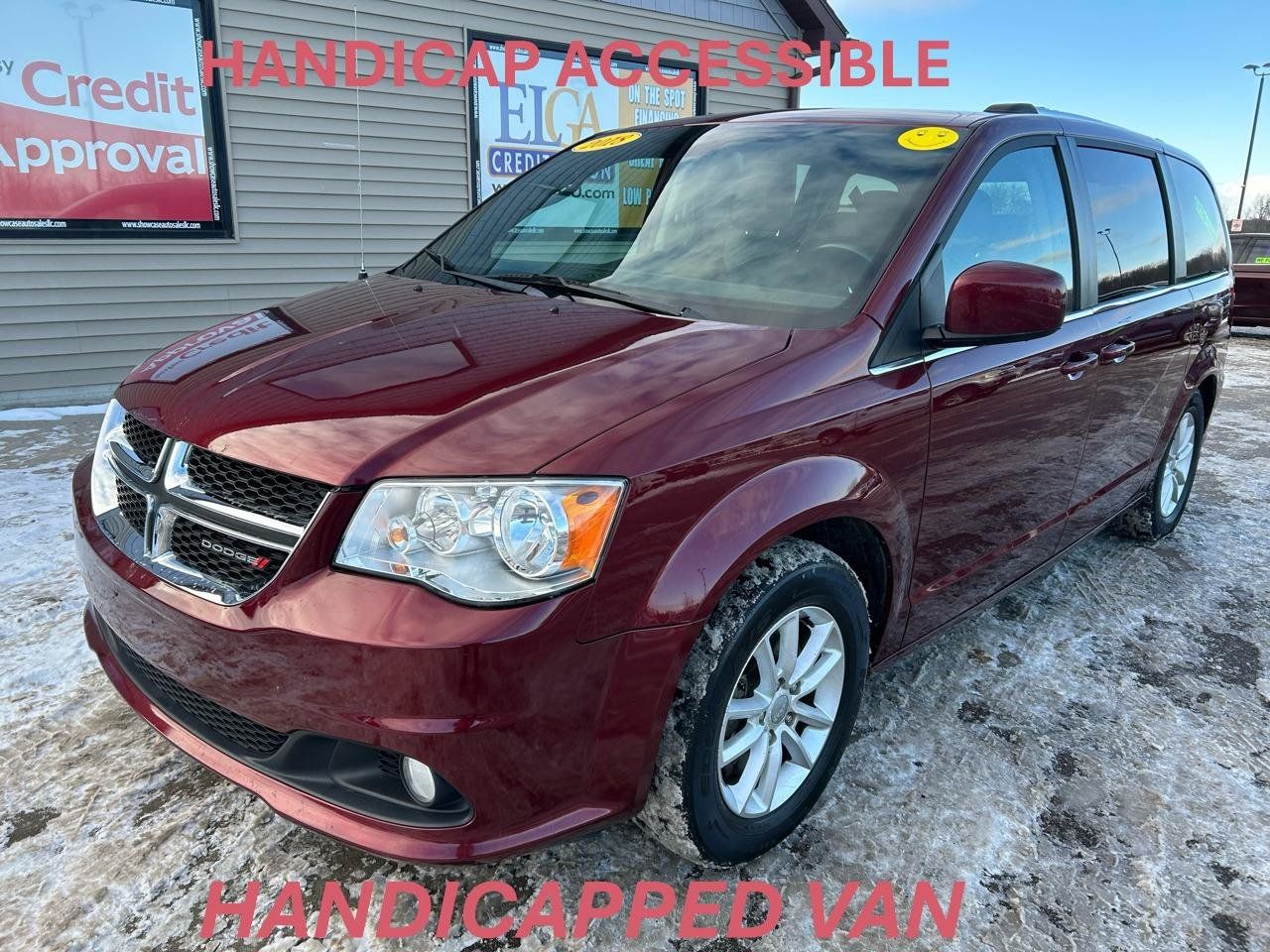 Used 2018 Dodge Grand Caravan SXT FWD image 1