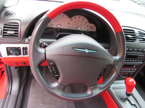 Used 2002 Ford Thunderbird RWD image 27