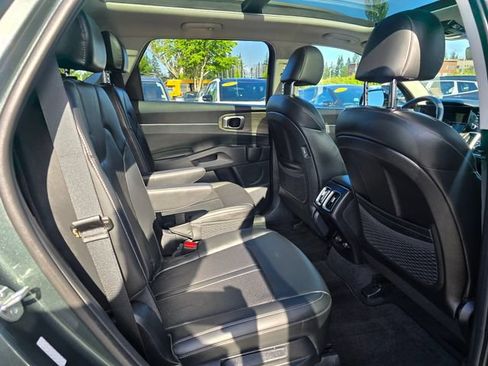 Certified 2023 Kia Sorento X-Line EX AWD/4WD image 13