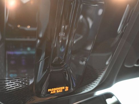 Used 2023 Mercedes-Benz EQE 350+ Sedan w/ Exclusive Trim Package image 17