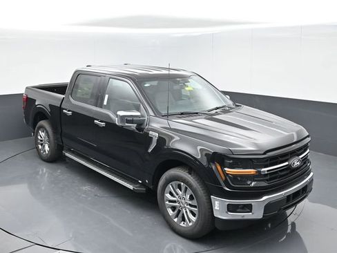 New 2025 Ford F150 XLT w/ Equipment Group 302A MID RWD image 34