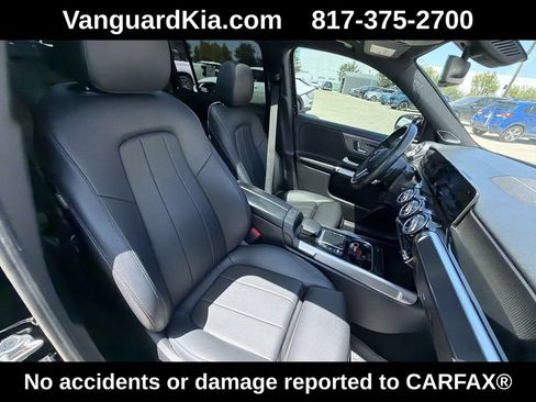 Used 2021 Mercedes-Benz GLB 250 4MATIC image 27