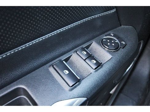 Used 2017 Ford Mustang GT Premium w/ Equipment Group 401A RWD image 20