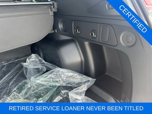 Used 2026 Subaru Forester Premium AWD/4WD image 31