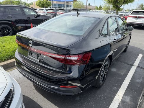 New 2026 Volkswagen Jetta Sport FWD image 7