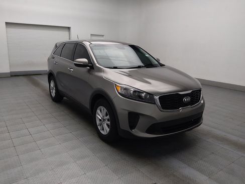 Used 2019 Kia Sorento LX image 13