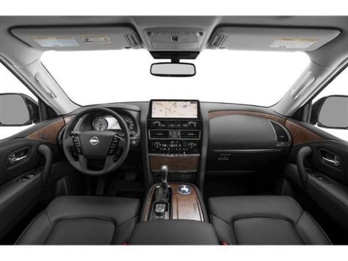Used 2024 Nissan Armada SL w/ Captain's Chairs Package AWD/4WD image 8